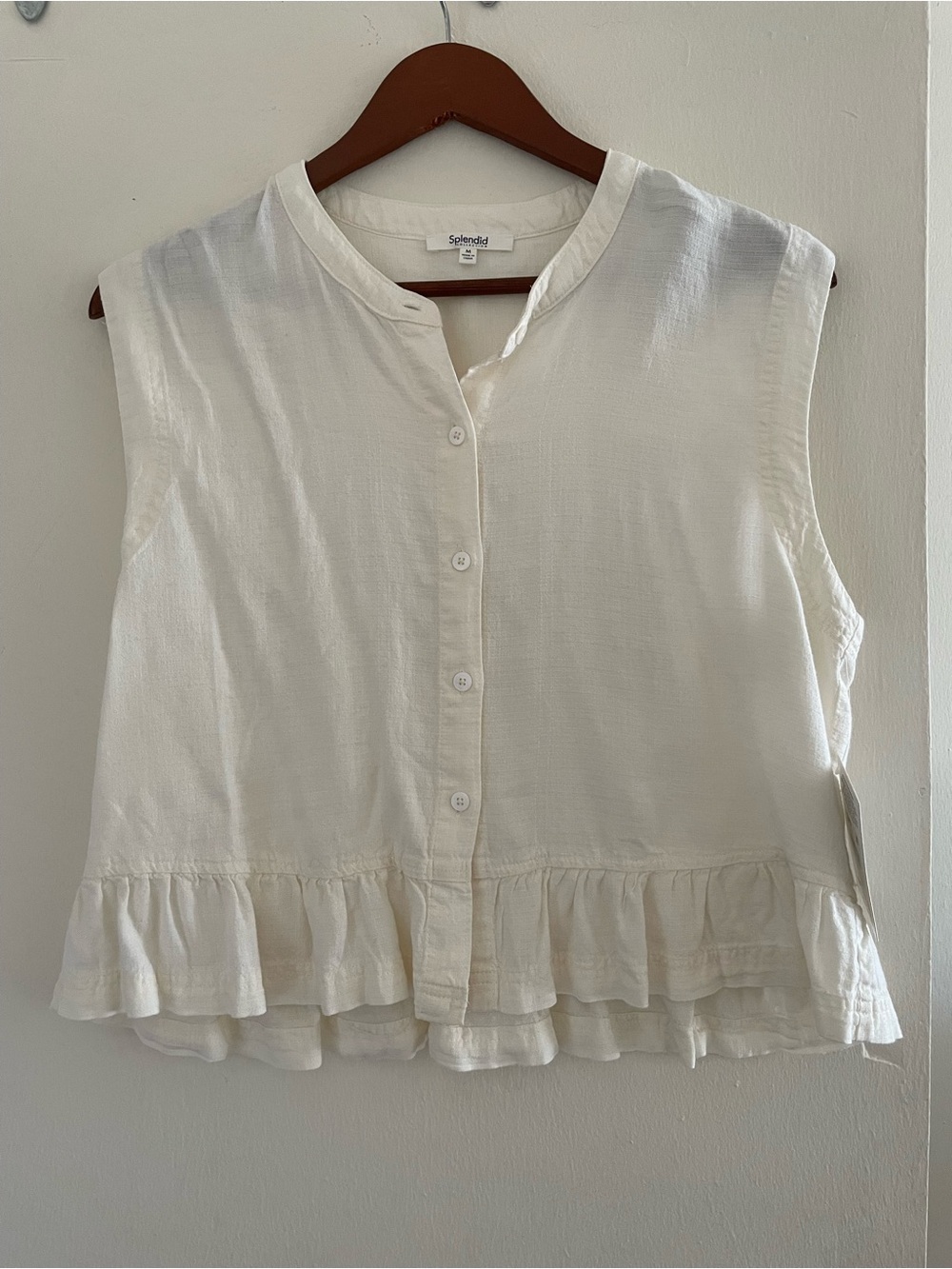 Splendid Cream Sleeveless Ruffle-Hem Button Front Top